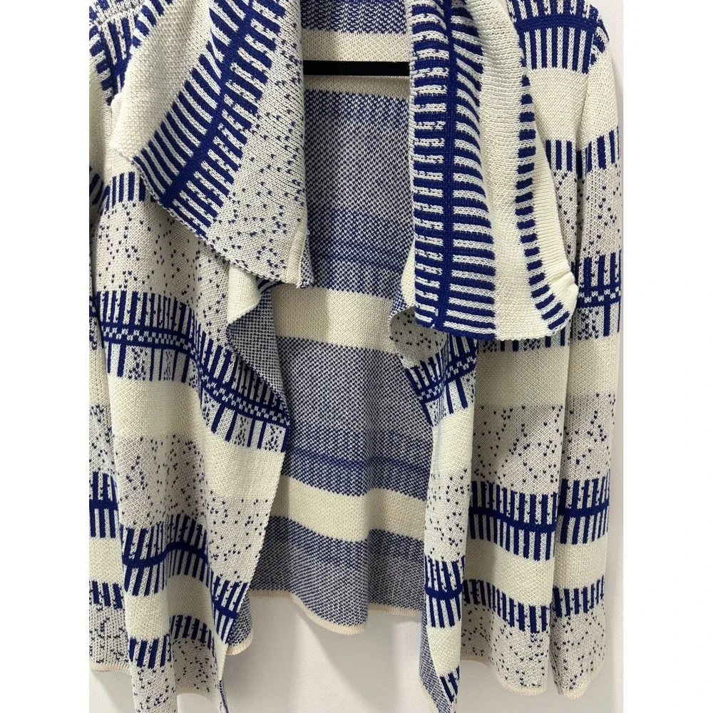 Lulu Fushi Blue White Geometric Open Front Waterfall Cardigan Sweater Small